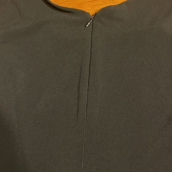 Chico’s sz 1.5 sleeveless black fully lined sheath dress with stretch - Picture 6 of 8